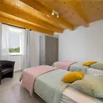 Hébergement de vacances Azinetti