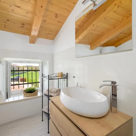 Azinetti Ferienhaus *