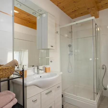 Azinetti Holiday home Stokovci