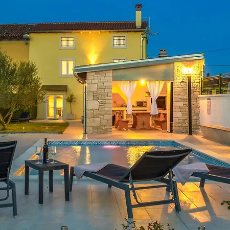 Azinetti Holiday home